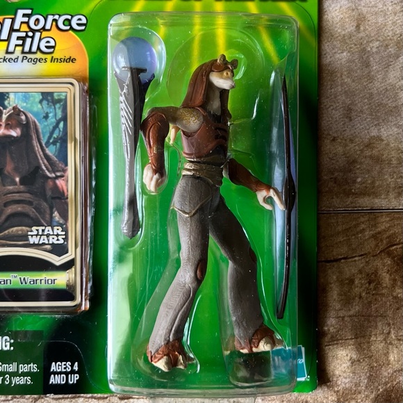 Star Wars Power of the Jedi Gungan Warrior Action Figure - Picture 2 of 4